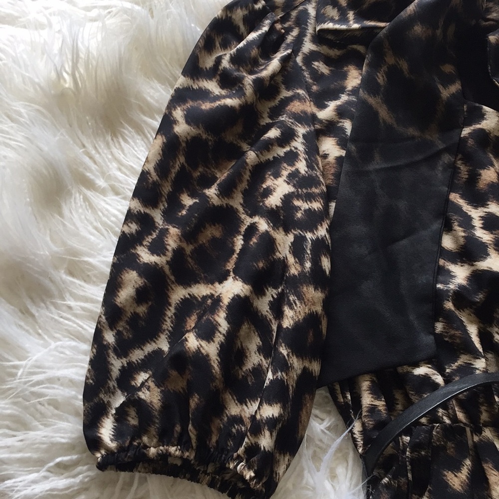 Vince Camuto. Leopard print dress - Picture 9 of 9